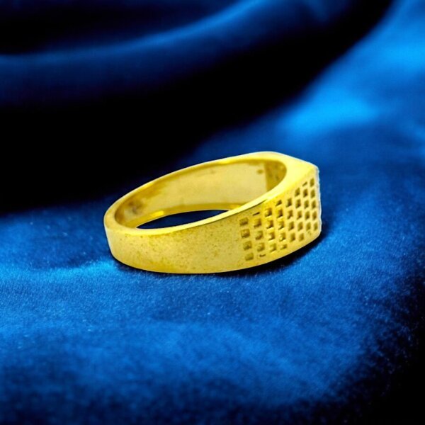 Golden and CVD Diamond Horizon ring