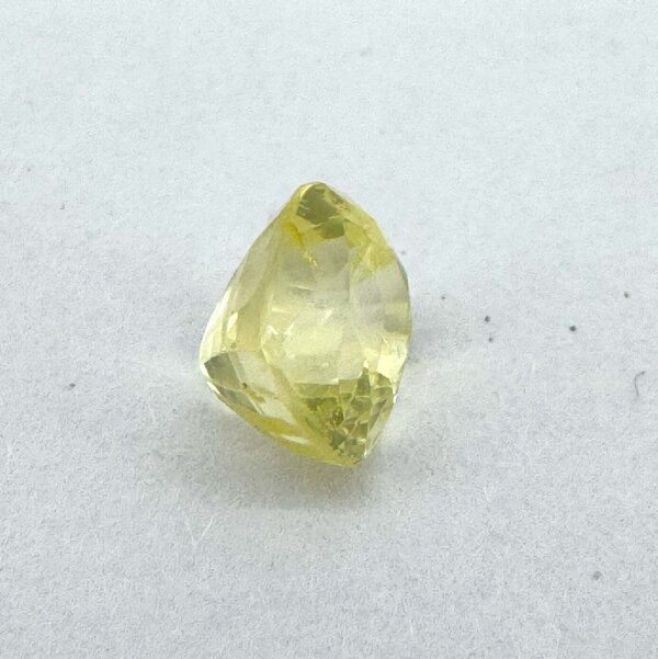 2.18 Carat losse Yellow Sapphire