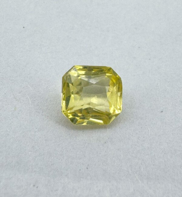 1.30 Carat losse Yellow Sapphire