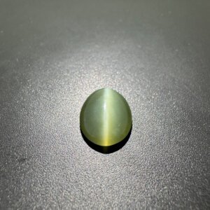 Natural 6.29 Carat/ 6.85 Ratti Cat's Eye Gemstone