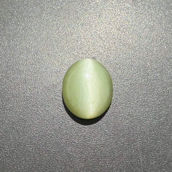 Natural 9.30 Carat/ 10.13 Ratti Cat's Eye Gemstone