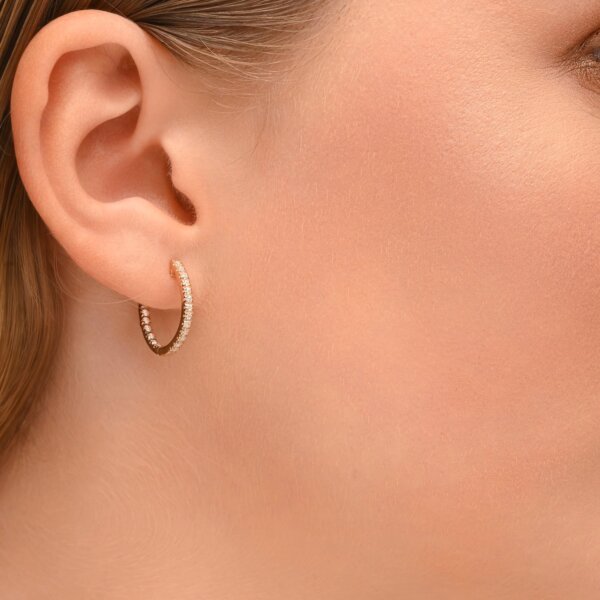 Dainty Earrings with CVD Diamond in Gold