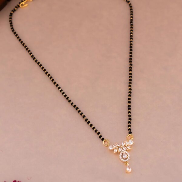 Lab Grown Diamond Mangalsutra With Earrings