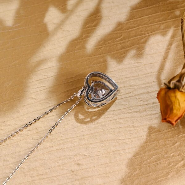 Heart Lab Grown Diamond/ CVD Diamond Halo Pendant