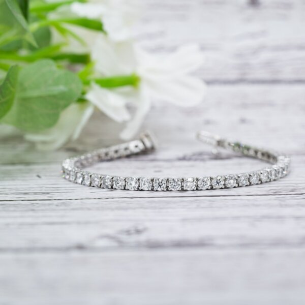 Round Lab Grown Diamond/ CVD Diamond Tennis Bracelet