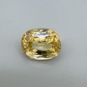 Natural 5.16 Carat/ 5.73 Ratti Yellow Zircon Loose Gemstone