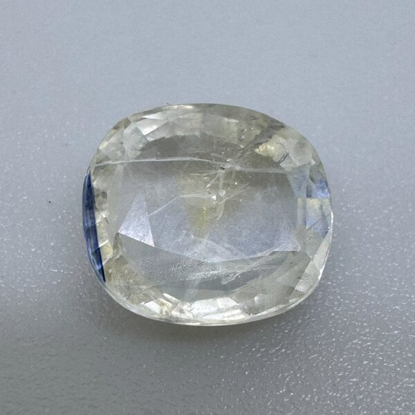 Natural 4.60 Carat Ceylon Yellow Sapphire Pitambari Gemstone