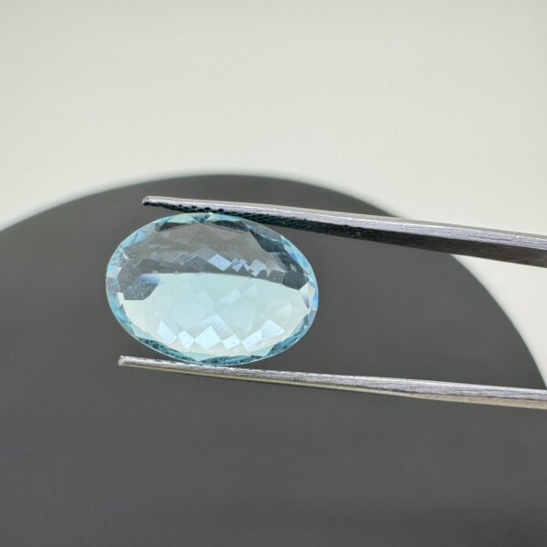 Natural 7.40 Carat/ 8.21 Ratti Blue Topaz Loose Gemstone