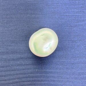 Natural 6.32 Carat/ 7.32 Ratti Venezuela Pearl Gemstone