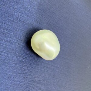 Natural 4.85 Carat/ 5.38 Ratti Venezuela Pearl Gemstone