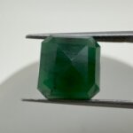 Natural Zambian 7.96 Carat/ 8.81 Ratti Emerald Gemstone