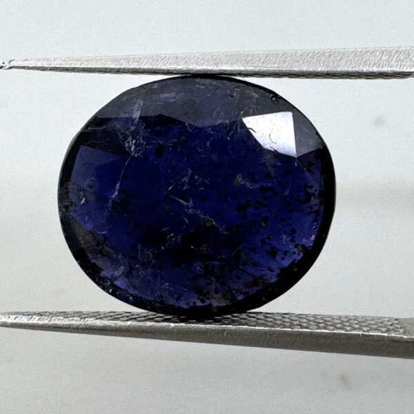 Natural 5.33 Carat/ 5.91 Ratti Loose Iolite Gemstone