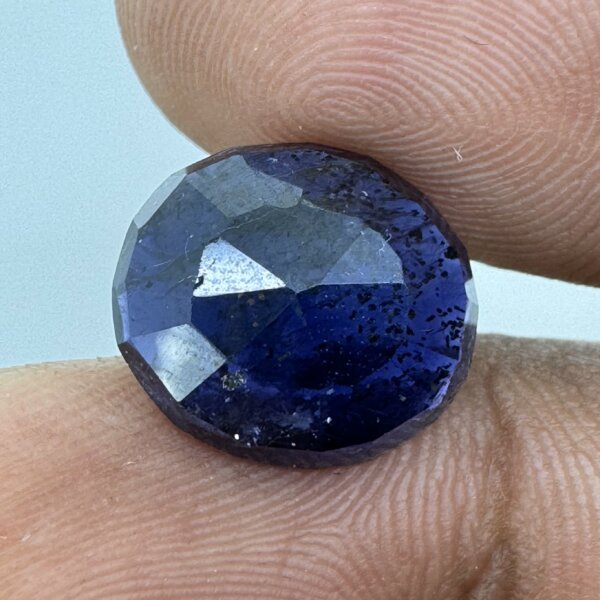 Natural 5.33 Carat/ 5.91 Ratti Loose Iolite Gemstone