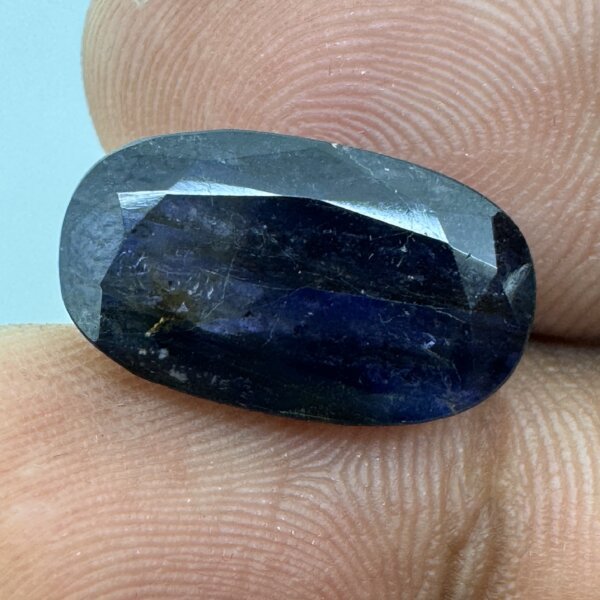 Natural 7.06 Carat/ 7.83 Ratti Loose Iolite Gemstone