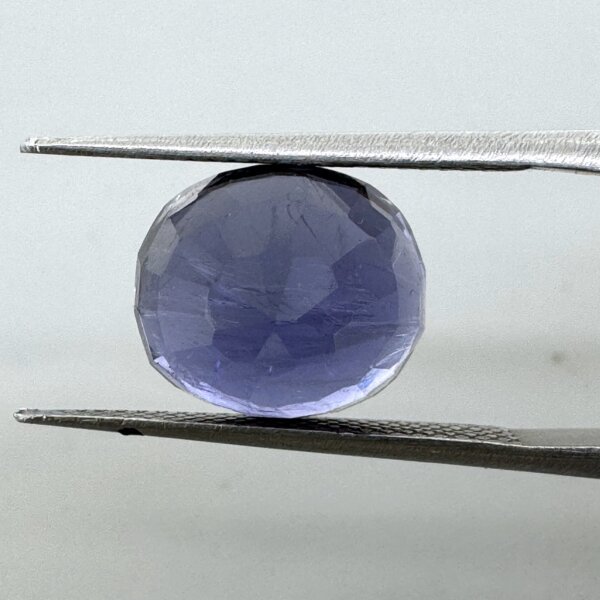 Natural 5.29 Carat/ 5.87 Ratti Loose Iolite Gemstone