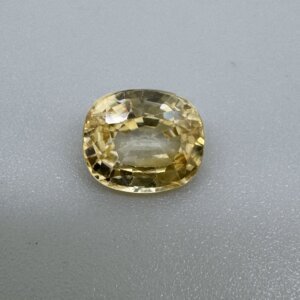 Natural 4.40 Carat/ 4.89 Ratti Yellow Zircon Loose Gemstone