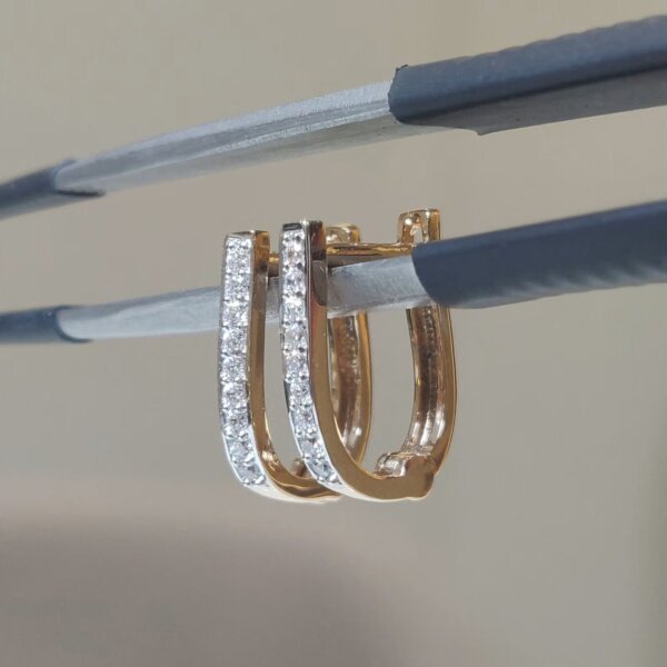 Simple CVD Diamond Hoop Earrings