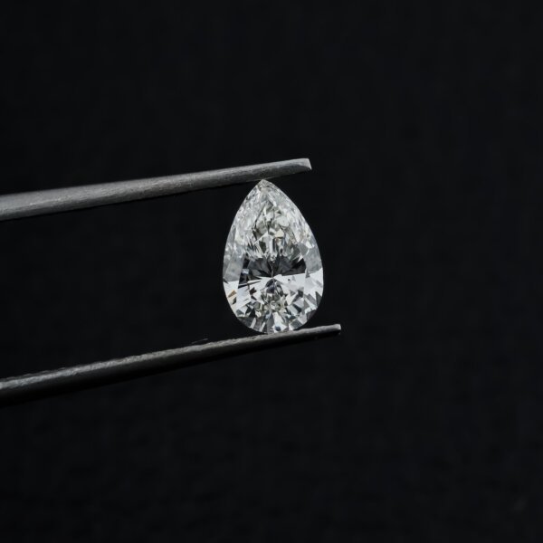 IGI Certified Pear Cut 1-5 Carat Lab Grown Diamond/ CVD Diamond