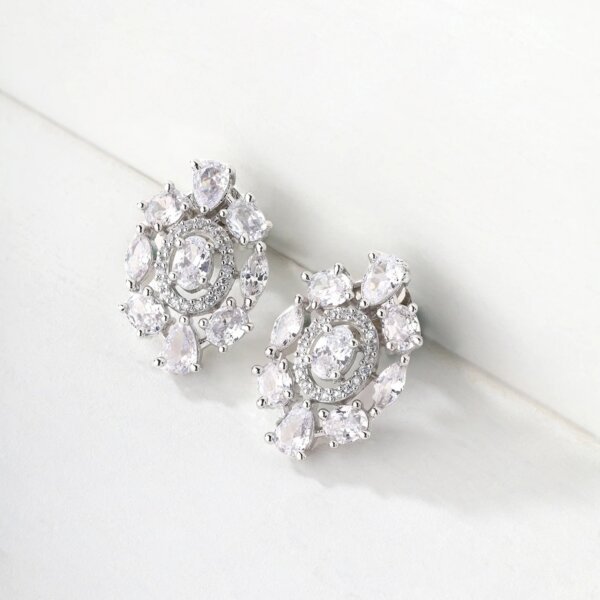 Multi Stone CVD Diamond Stud Earrings in Gold