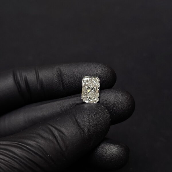 IGI Certified Round Cut 1-5 Carat Lab Grown Diamond/ CVD Diamond