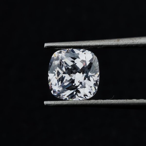 IGI Certified Cushion Cut 1-5 Carat Lab Grown Diamond/ CVD Diamond