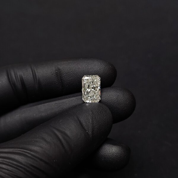 IGI Certified Round Cut 1-5 Carat Lab Grown Diamond/ CVD Diamond