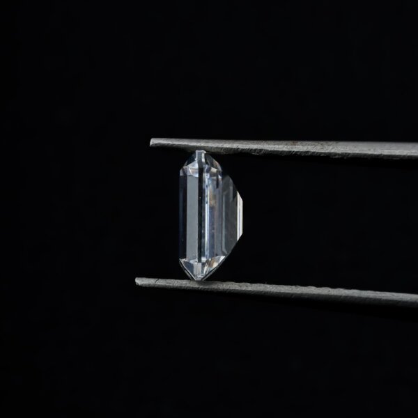 IGI Certified Emerald Cut 1-5 Carat Lab Grown Diamond/ CVD Diamond