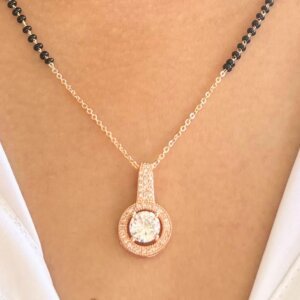 Solitaire Mangalsutra with Sparkling CVD Diamond Centerpiece