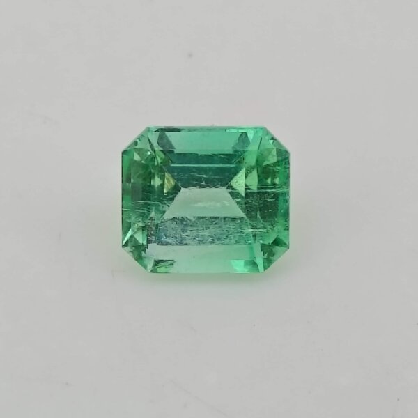 2.17 Carat/ 2.40 Ratti Natural Colombian Emerald/ Panna Gemstone