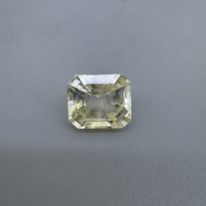 7.20 Carat/ 8.00 Ratti Ceylon Yellow Sapphire/ Pukhraj Gemstone