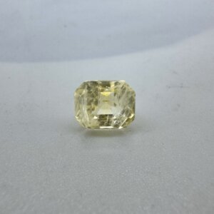 4.25 Carat/ 4.72 Ratti Natural Yellow Sapphire/ Pukhraj Gemstone