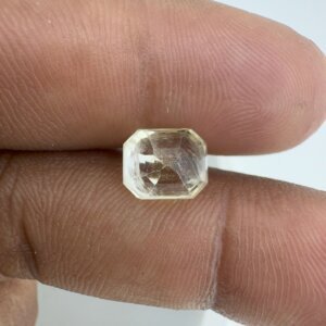 4.25 Carat/ 4.72 Ratti Natural Yellow Sapphire/ Pukhraj Gemstone