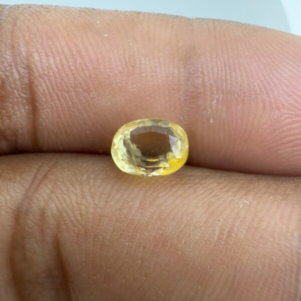 2.00 Carat/ 2.22 Ratti Natural Yellow Sapphire/ Pukhraj Gemstone