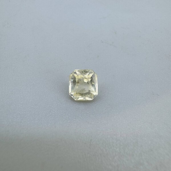 1.42 Carat/ 1.57 Ratti Natural Yellow Sapphire/ Pukhraj Gemstone