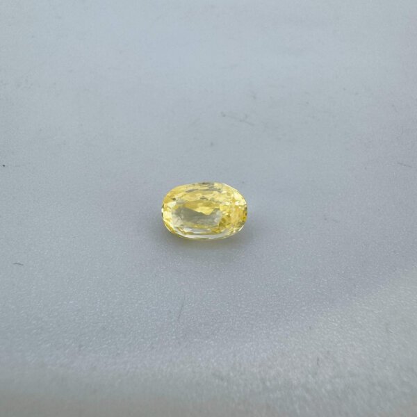 2.01 Carat/ 2.23 Ratti Natural Yellow Sapphire/ Pukhraj Gemstone