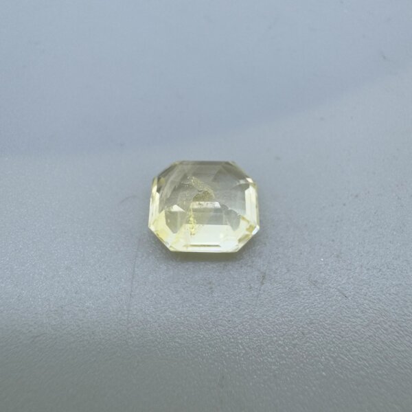 4.43 Carat/ 4.92 Ratti Natural Yellow Sapphire/ Pukhraj Gemstone