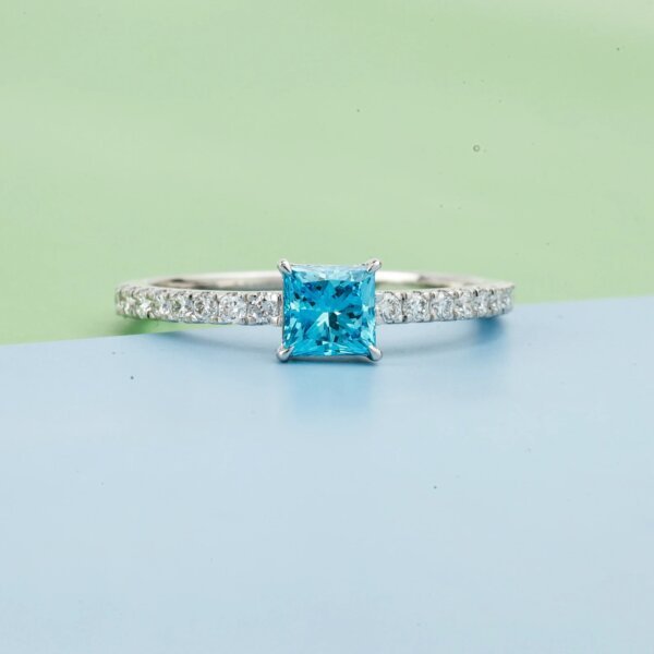 Blue Lab Grown Diamond Halo Ring in Gold