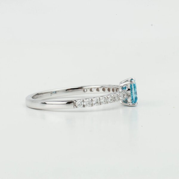 Blue Lab Grown Diamond Halo Ring in Gold