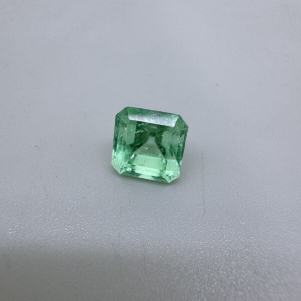 4.14 Carat/ 4.60 Ratti Natural Colombian Emerald/ Panna Gemstone