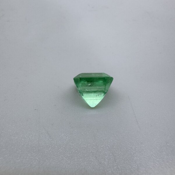 4.14 Carat/ 4.60 Ratti Natural Colombian Emerald/ Panna Gemstone