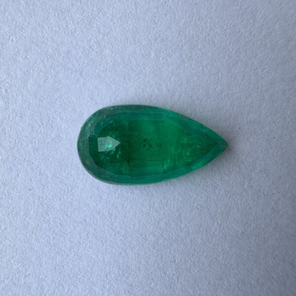 2.38 Carat/ 2.64 Ratti Natural Zambian Emerald/ Panna Gemstone