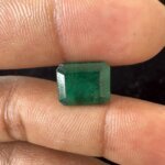 5.90 Carat/ 6.55 Ratti Natural Zambian Emerald/ Panna Gemstone