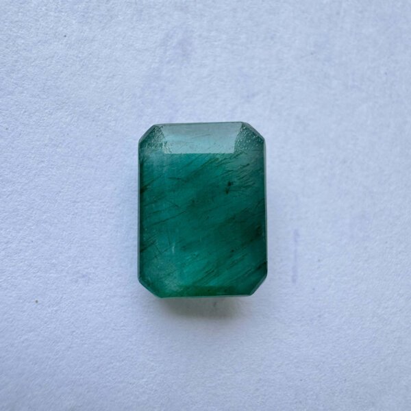 9.86 Carat/ 10.96 Ratti Natural Zambian Emerald/ Panna Gemstone