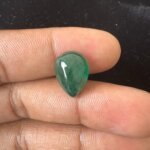 8.39 Carat/ 9.31 Ratti Natural Zambian Cabochon Emerald/ Panna Gemstone