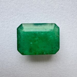 8.69 Carat/ 9.64 Ratti Natural Zambian Emerald/ Panna Gemstone