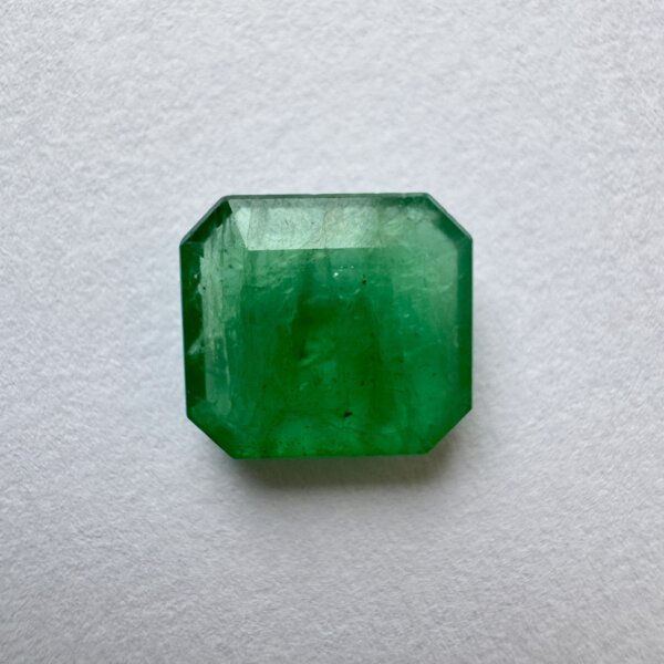 7.54 Carat/ 8.36 Ratti Natural Zambian Emerald/ Panna Gemstone