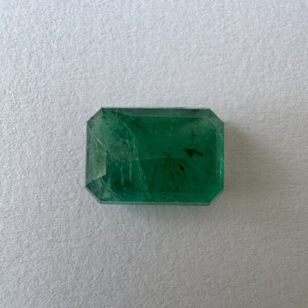 7.58 Carat/ 8.41 Ratti Natural Zambian Emerald/ Panna Gemstone