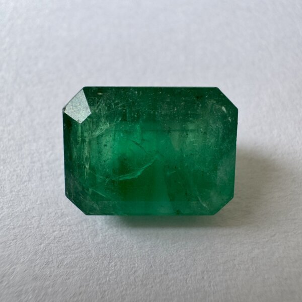 8.93 Carat/ 9.91 Ratti Natural Zambian Emerald/ Panna Gemstone