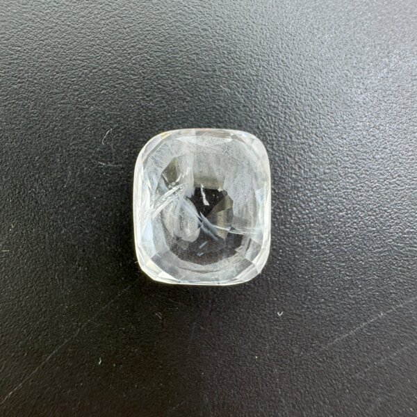 5.57 Carat/ 6.18 Ratti Natural White Sapphire/ Safed Pukhraj Gemstone