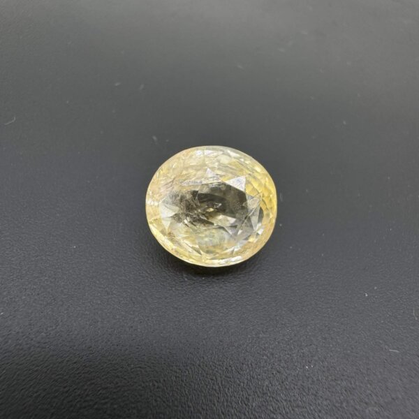 8.62 Carat/ 9.56 Ratti Natural Yellow Sapphire/ Pukhraj Gemstone